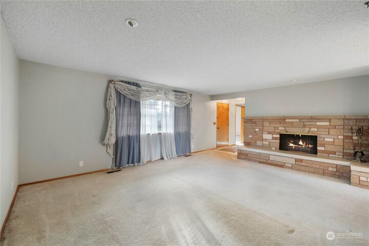 Property Photo:  2156 SW 326th Street  WA 98023 