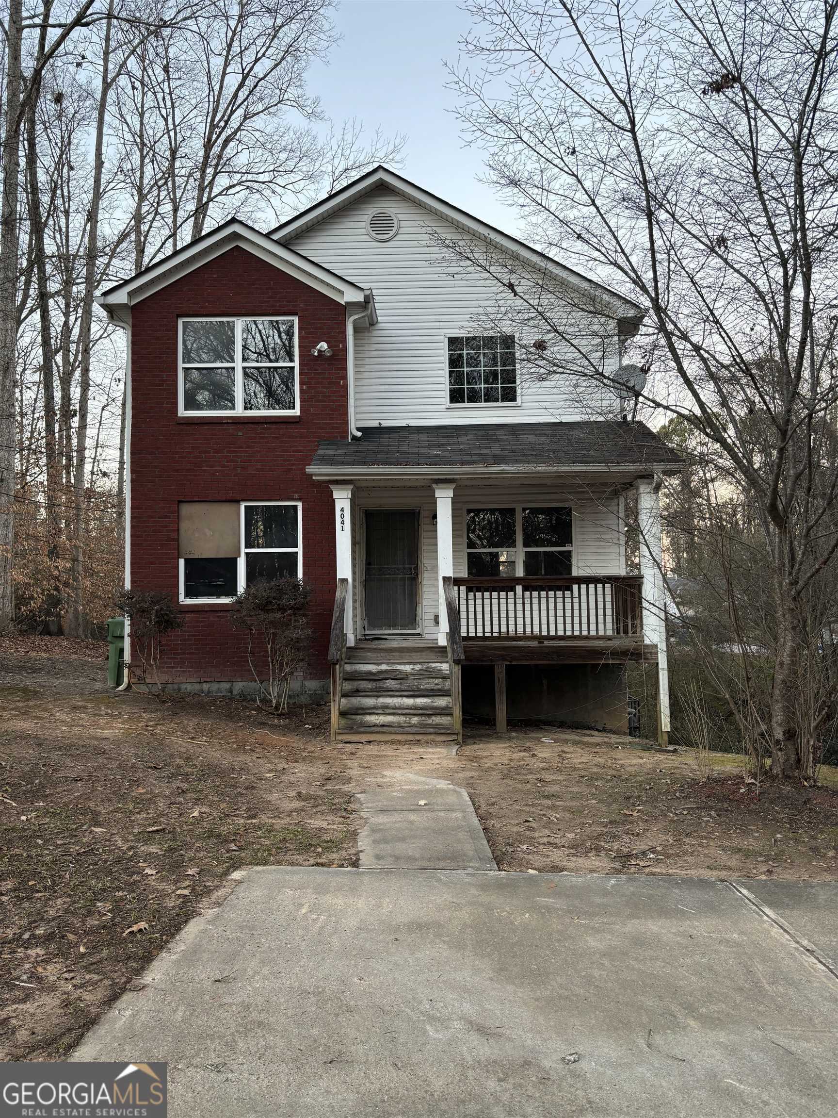 Property Photo:  4041 Blanton Ave  GA 30331 