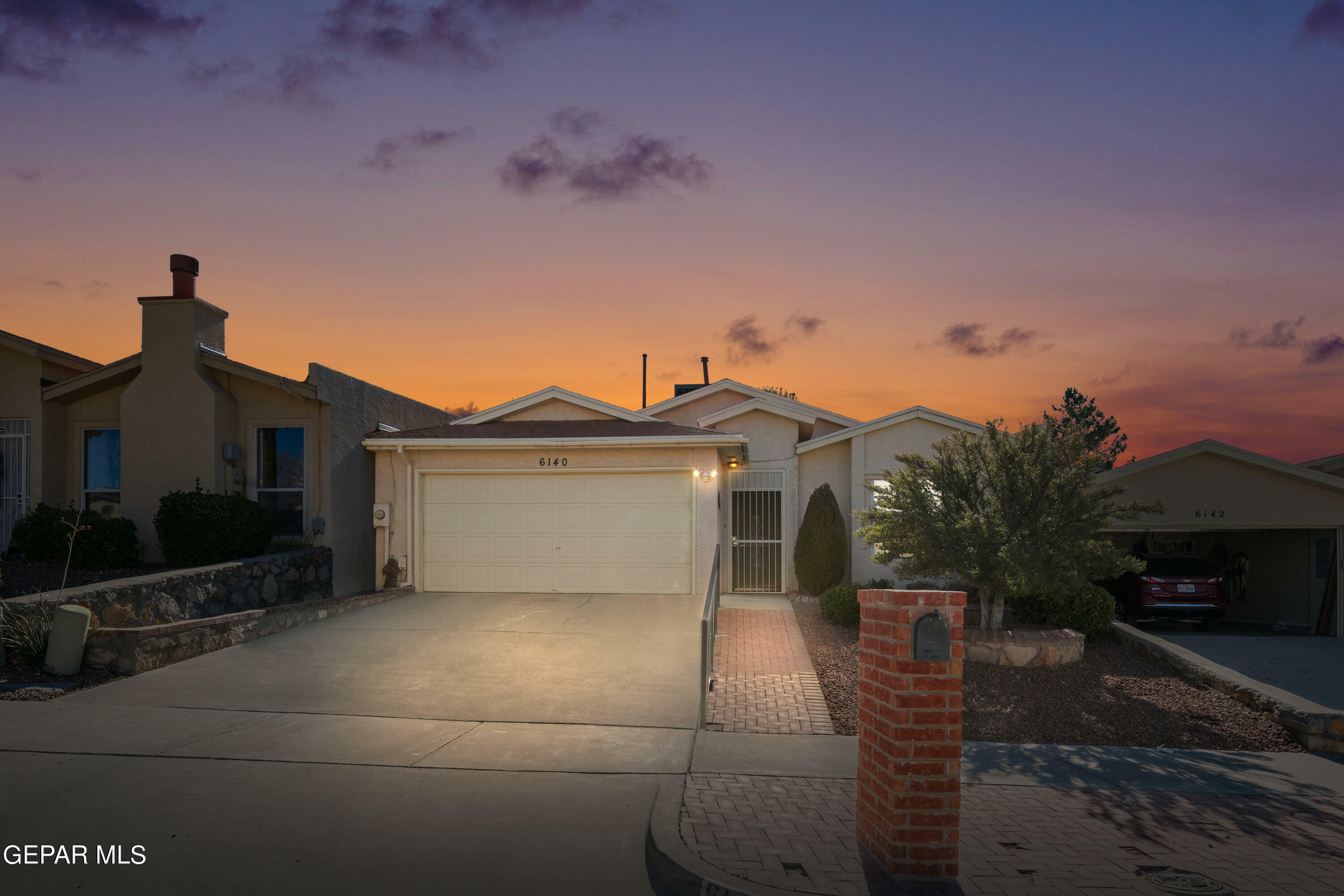 Property Photo:  6140 Los Robles Drive  TX 79912 