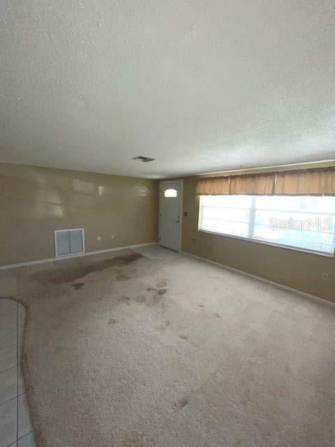 Property Photo:  7819 Cayuga Drive  FL 34653 