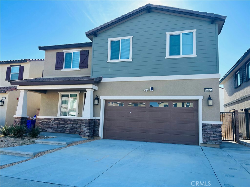 Property Photo:  16945 Servando Lane  CA 92336 