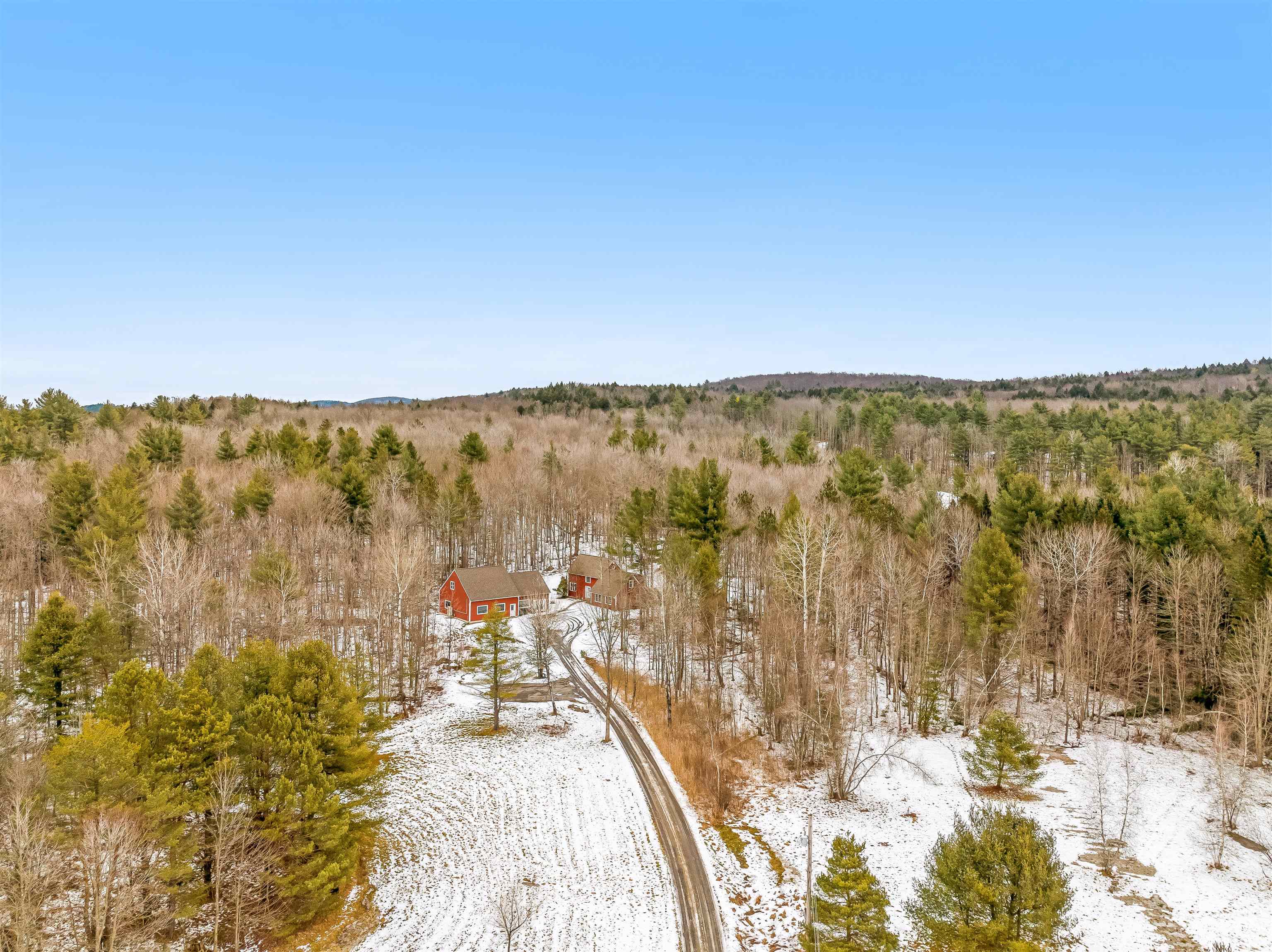 Property Photo:  12 Weed Road  VT 05452-2732 