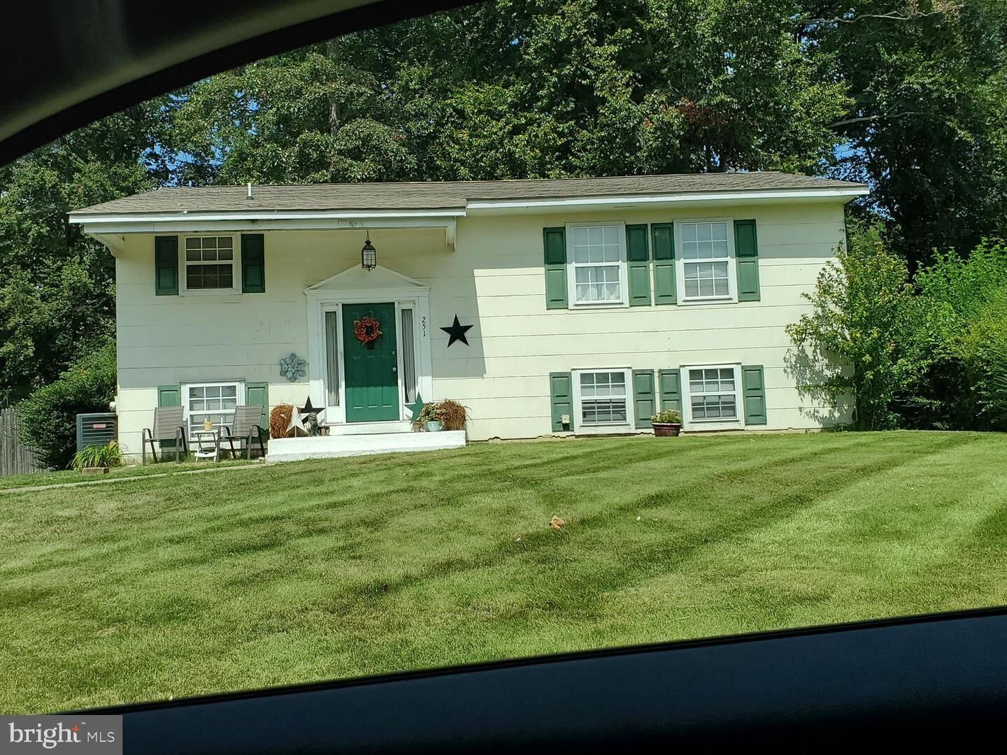 Property Photo:  251 Courtney Drive  MD 21921 