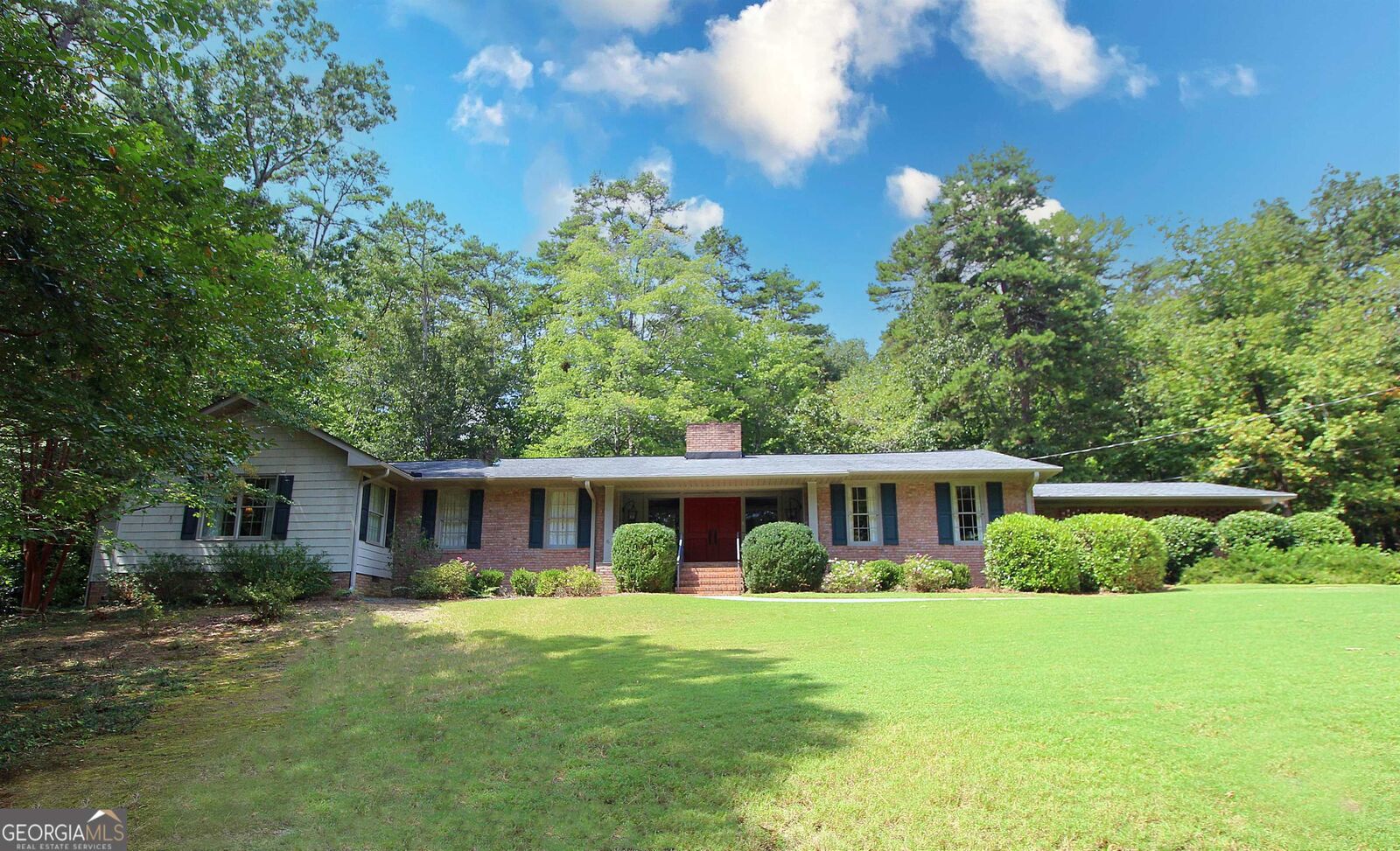Property Photo:  28 Pine Valley Road SW  GA 30165 