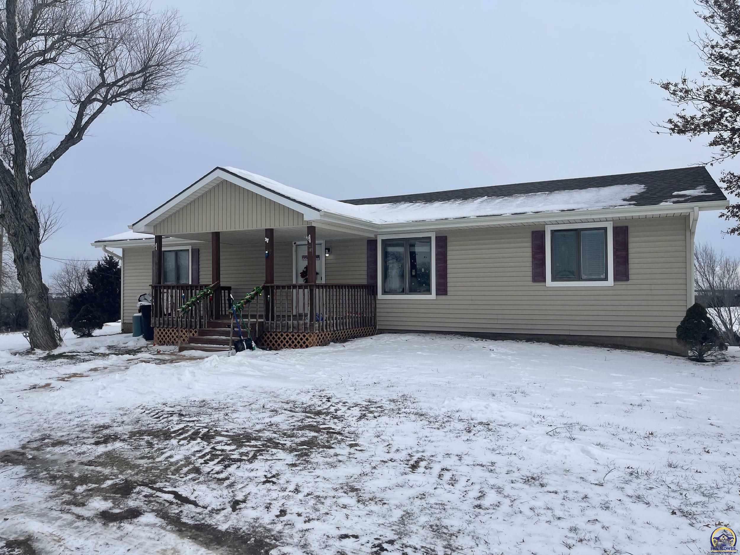 Property Photo:  3630 SE 85th St  KS 66409 