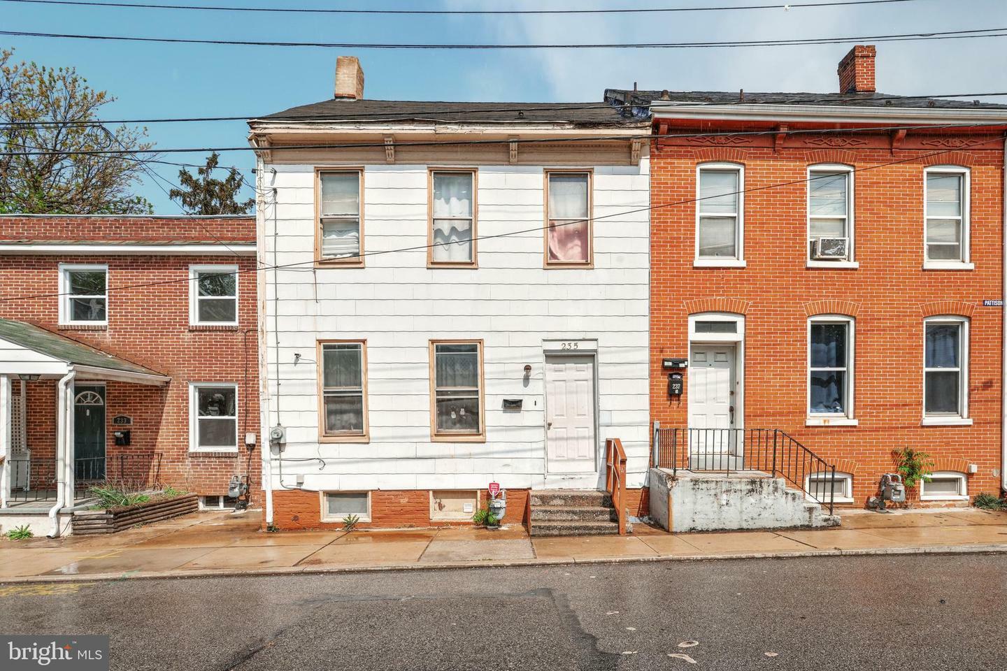 Property Photo:  235 Pattison Street  PA 17403 