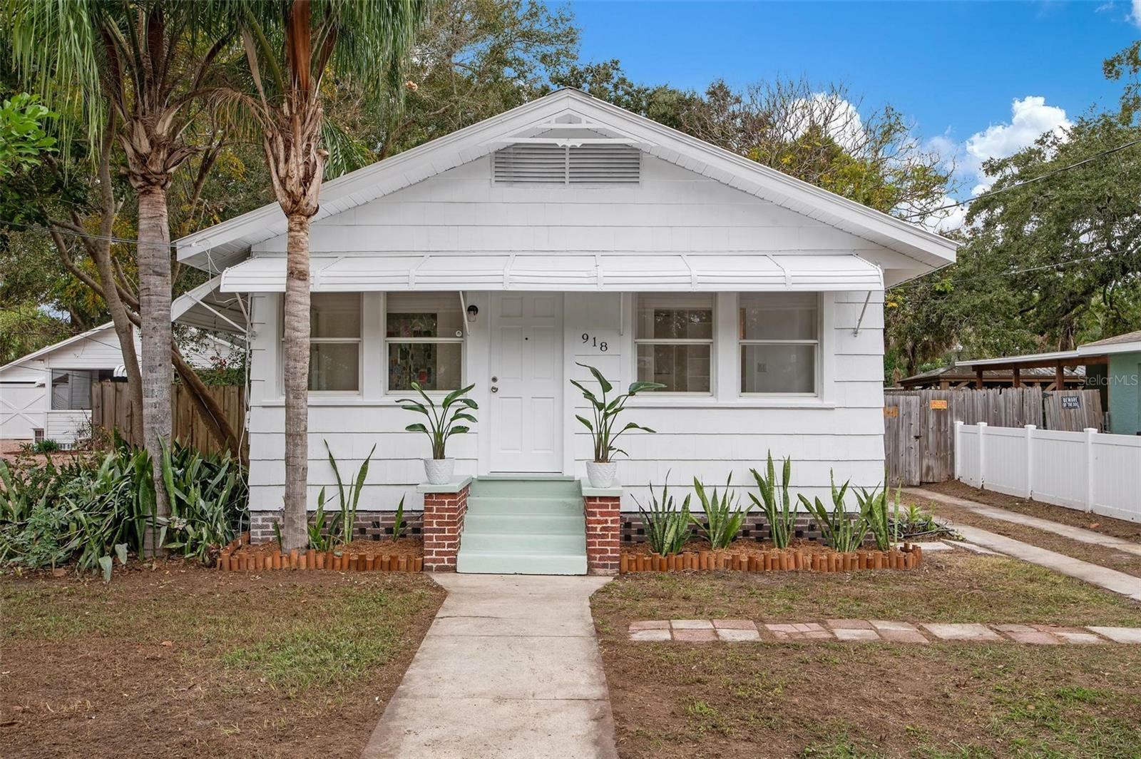 Property Photo:  918 16th Street W  FL 34205 