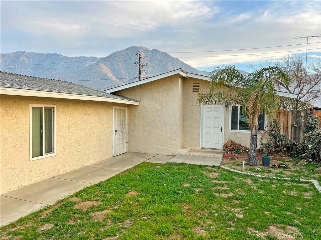 Property Photo:  49901 Mountain View Avenue  CA 92230 