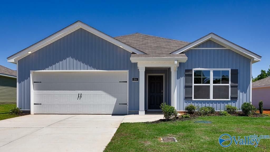Property Photo: 204 Trestle Point Drive AL 35749