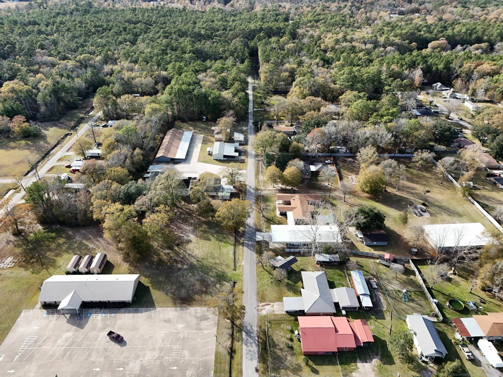 Property Photo: 395 Willette TX 77662