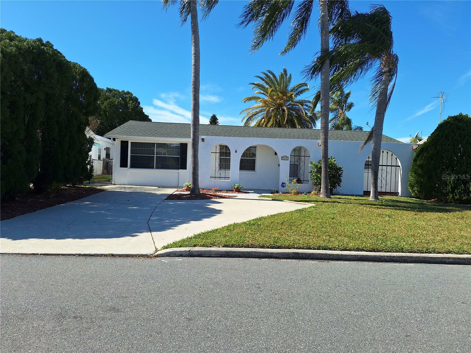 Property Photo:  2337 Hama Drive  FL 34691 