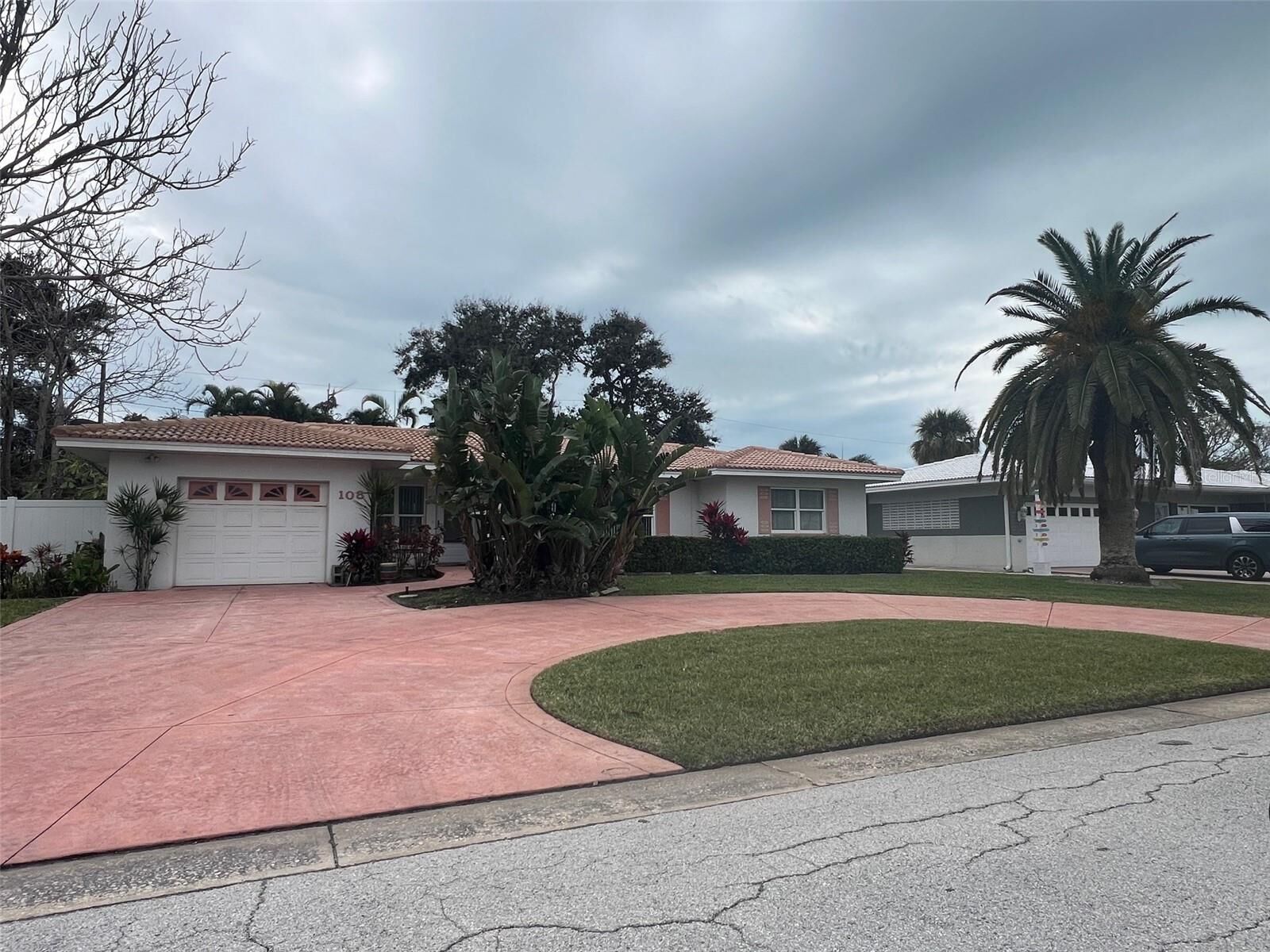 Property Photo: 108 19th Street FL 33786