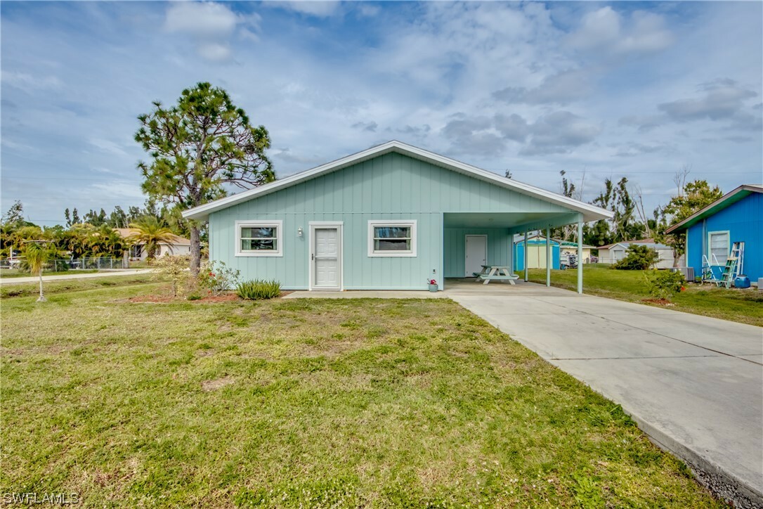 Property Photo:  5892 Sailfish Road  FL 33922 