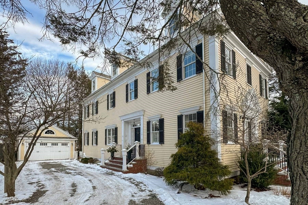 Property Photo: 346/A High Street MA 01950