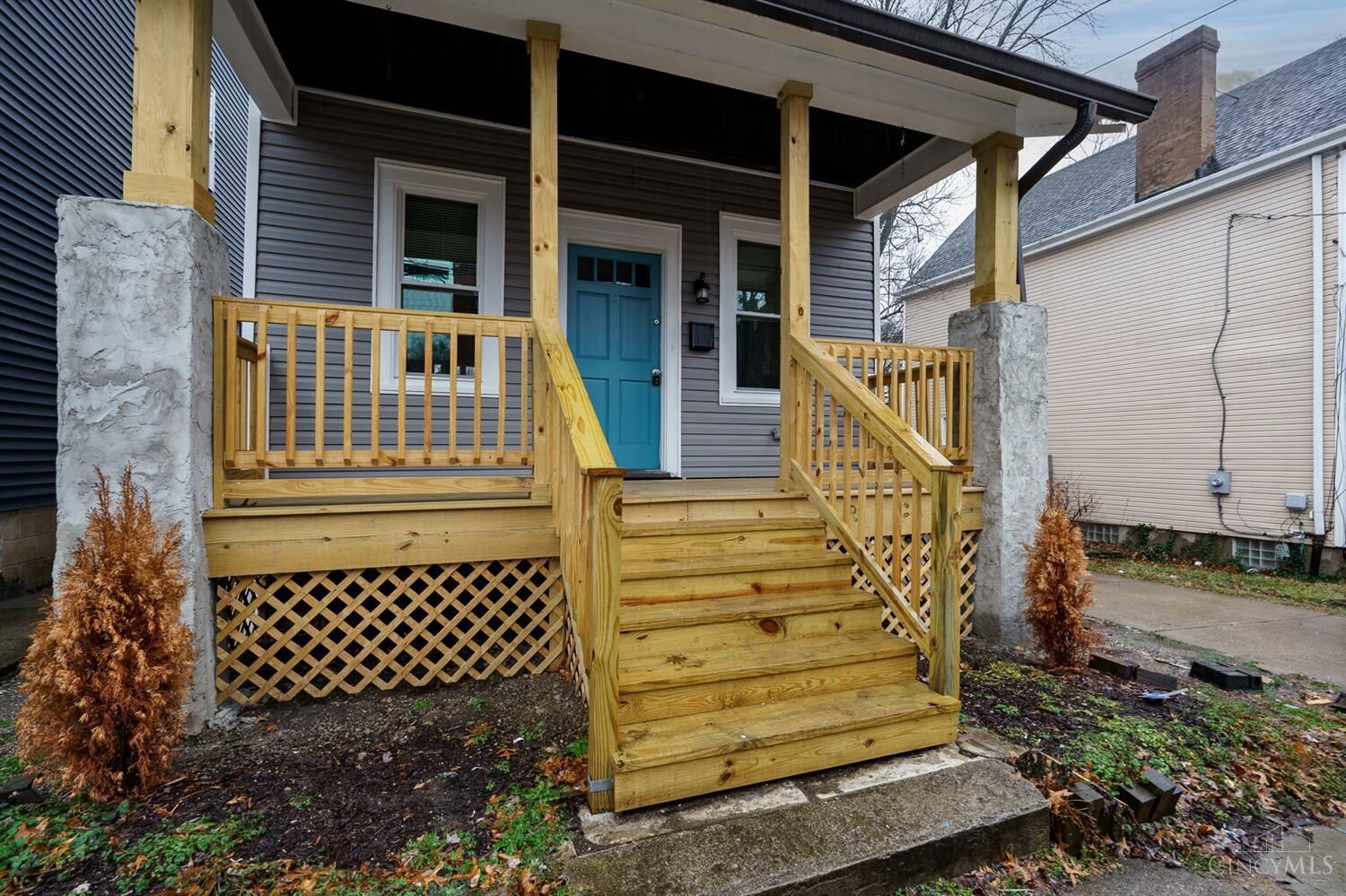 Property Photo:  1814 Highland Avenue  OH 45202 