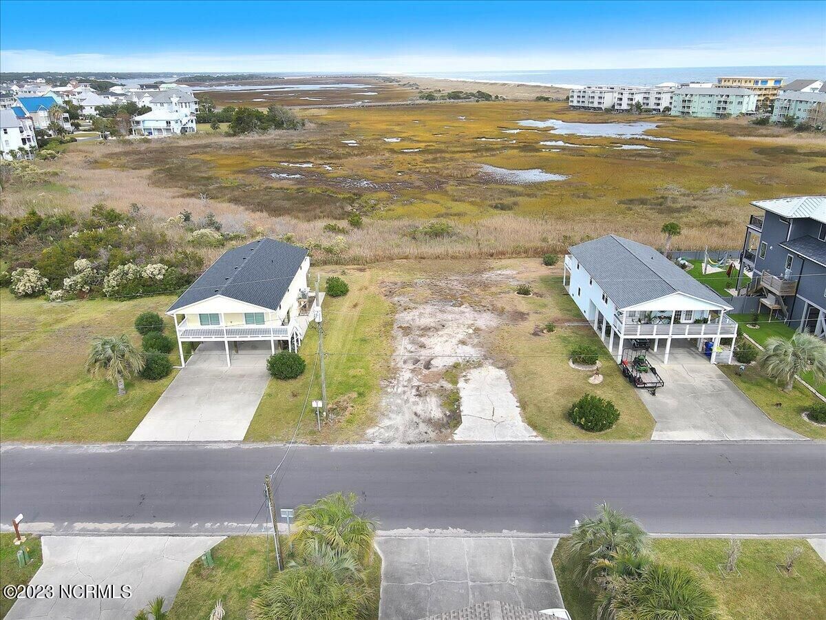 Property Photo: 116 Virginia Avenue NC 28428