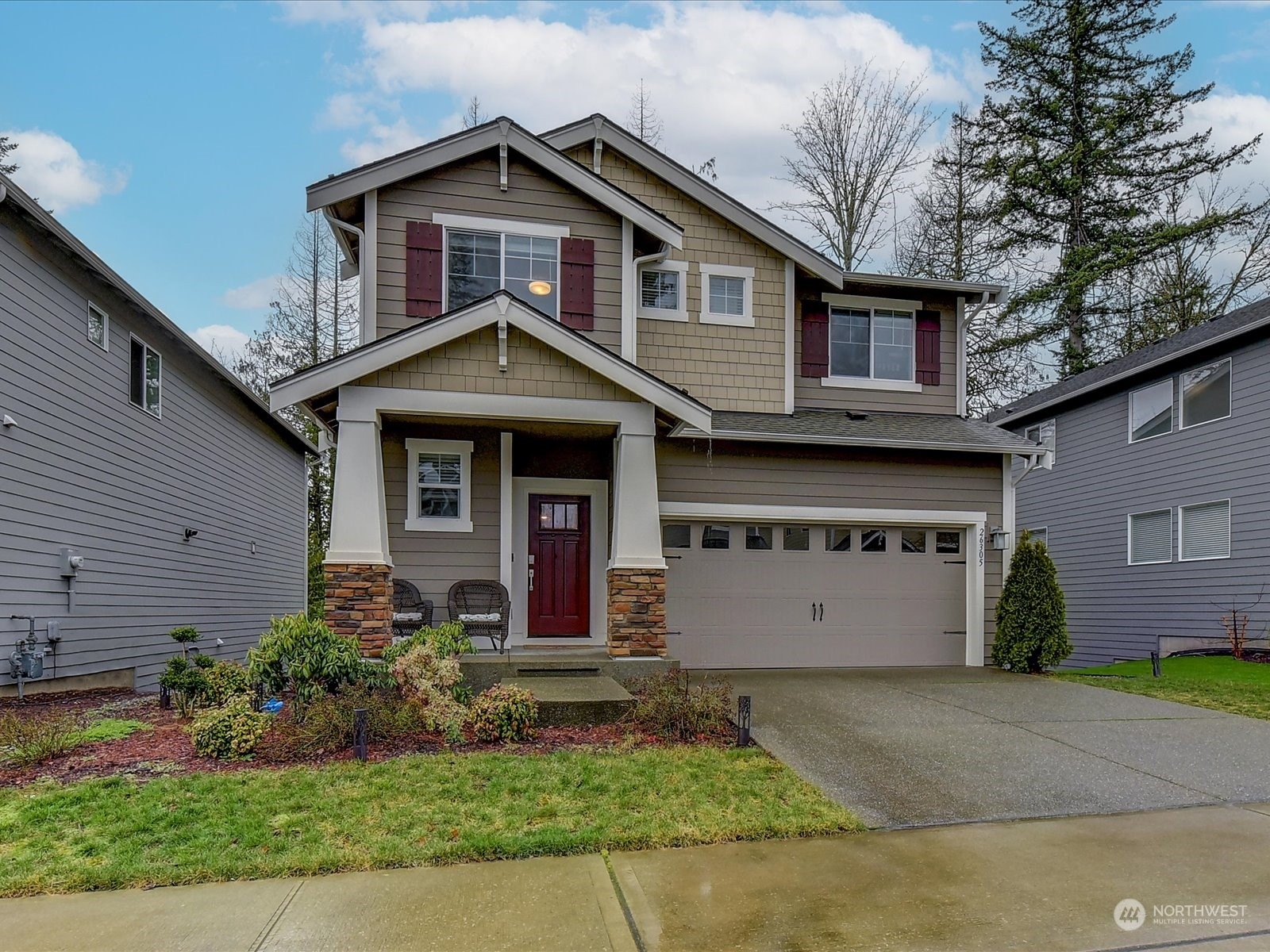 Property Photo:  26305 201st Place SE  WA 98042 