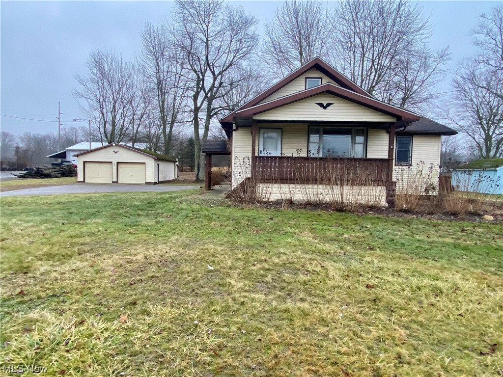 Property Photo:  3210 Warren Meadville  OH 44410 