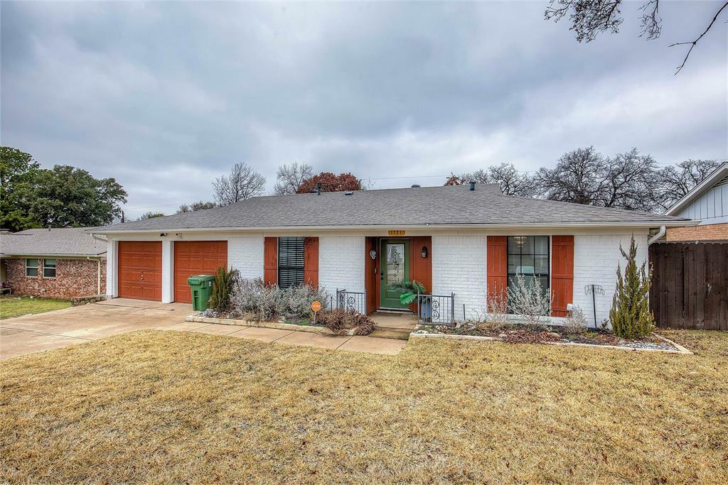 Property Photo:  1721 Winchester Way  TX 76022 