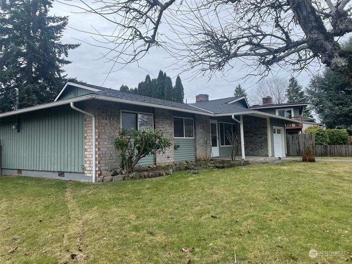Property Photo:  11835 SE 165th Street  WA 98058 