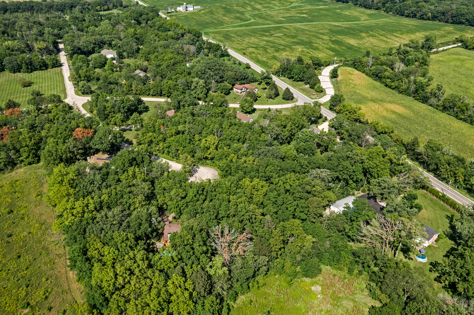 Property Photo:  2519 N Parkview Drive  IL 60152 