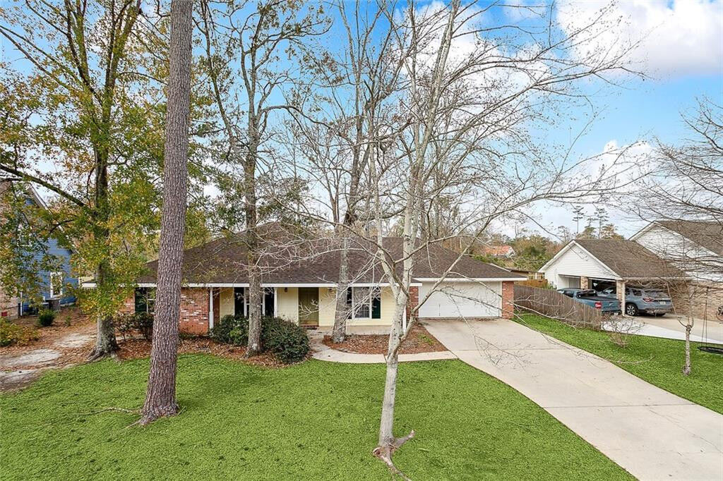 Property Photo:  108 Trinity Lane  LA 70471 