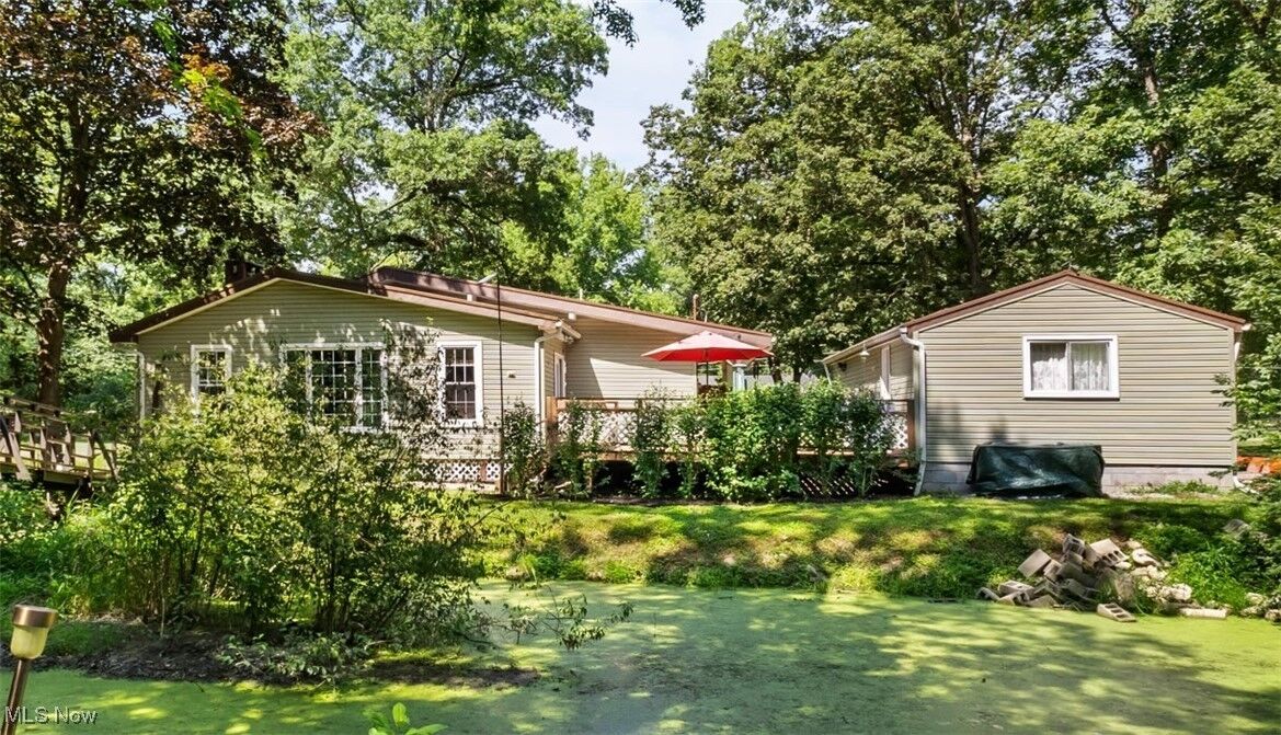 Property Photo:  4810 Hickory Road  OH 44491 
