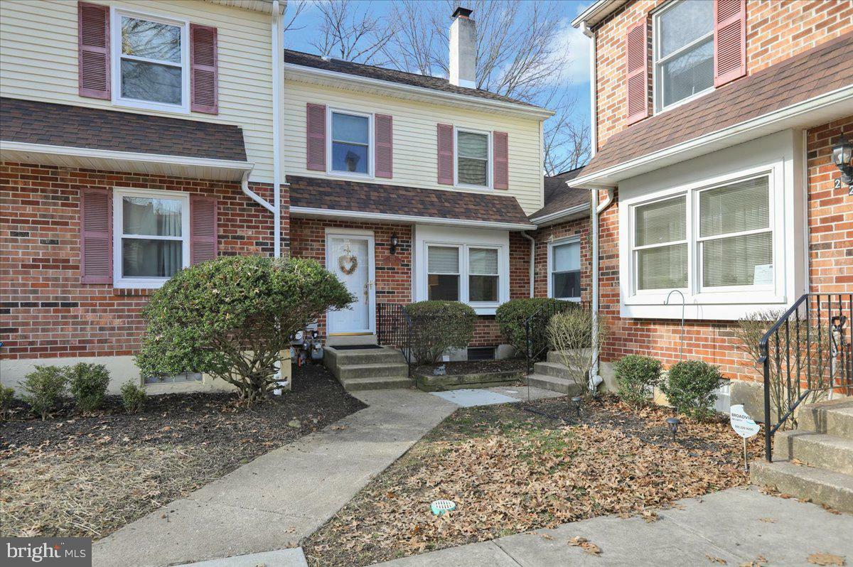 Property Photo:  225 Black Hawk Court  PA 19063 