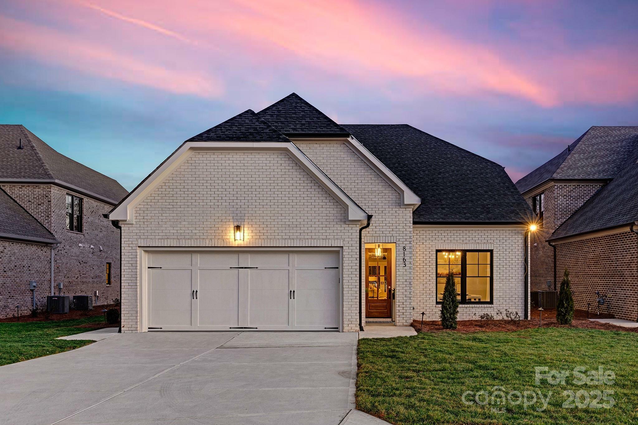 Property Photo: 8163 Fairview Road NC 28226