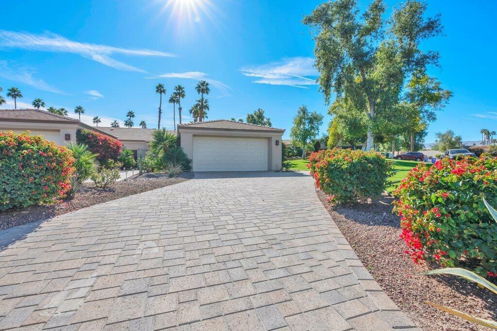 Property Photo:  76041 Palm Valley Drive  CA 92211 