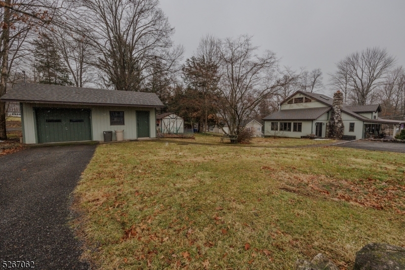 2 Clubhouse Rd  Vernon Twp. NJ 07461 photo