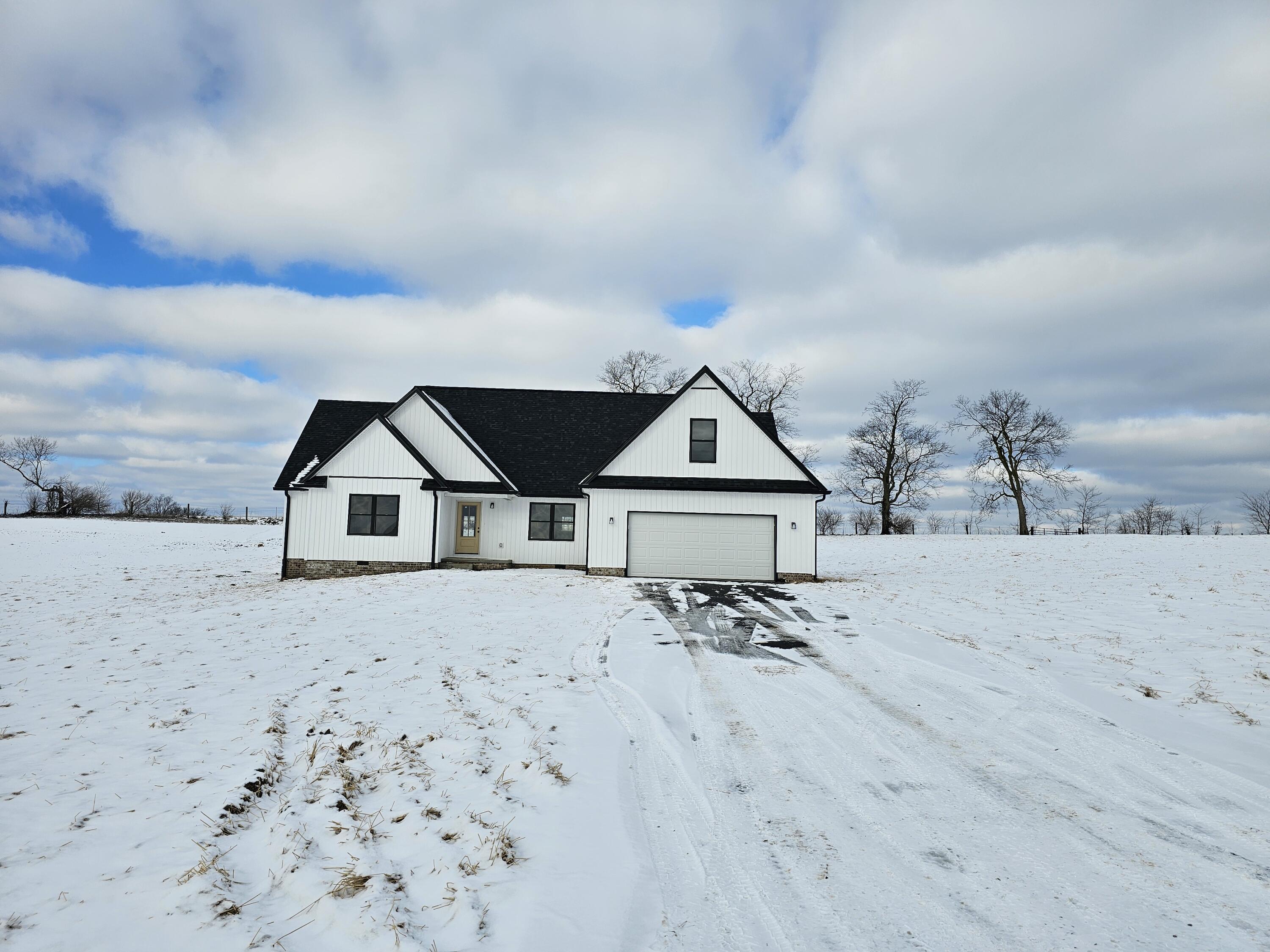 124 Gracelynn Circle  Harrodsburg KY 40330 photo