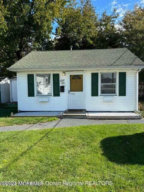 186 Ocean Avenue  North Middletown NJ 07748 photo