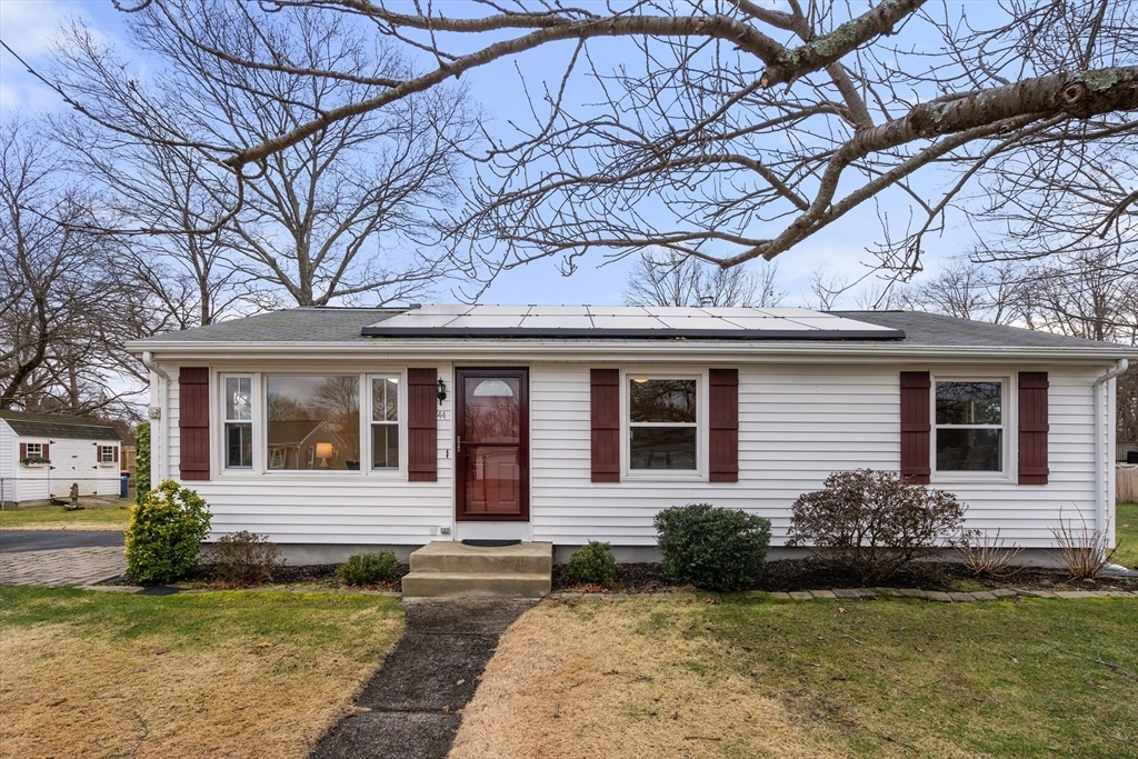 Property Photo:  44 Barberry Drive  MA 02771 