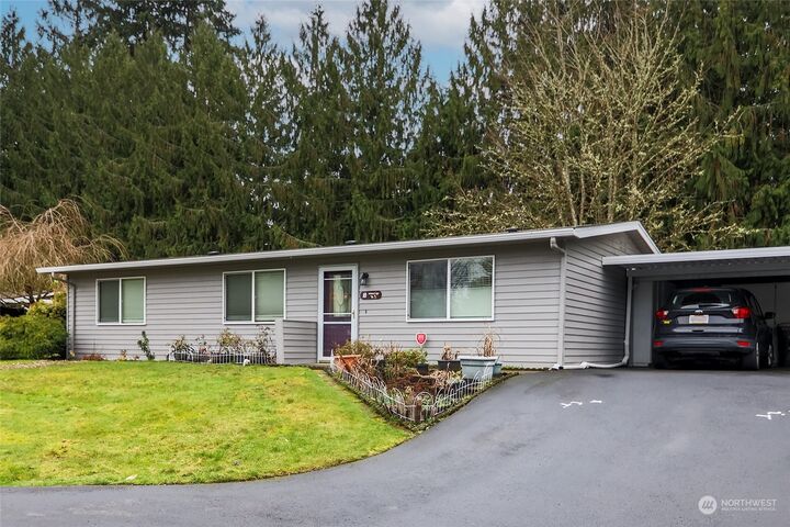 3300 Carpenter Road SE 10  Lacey WA 98503 photo