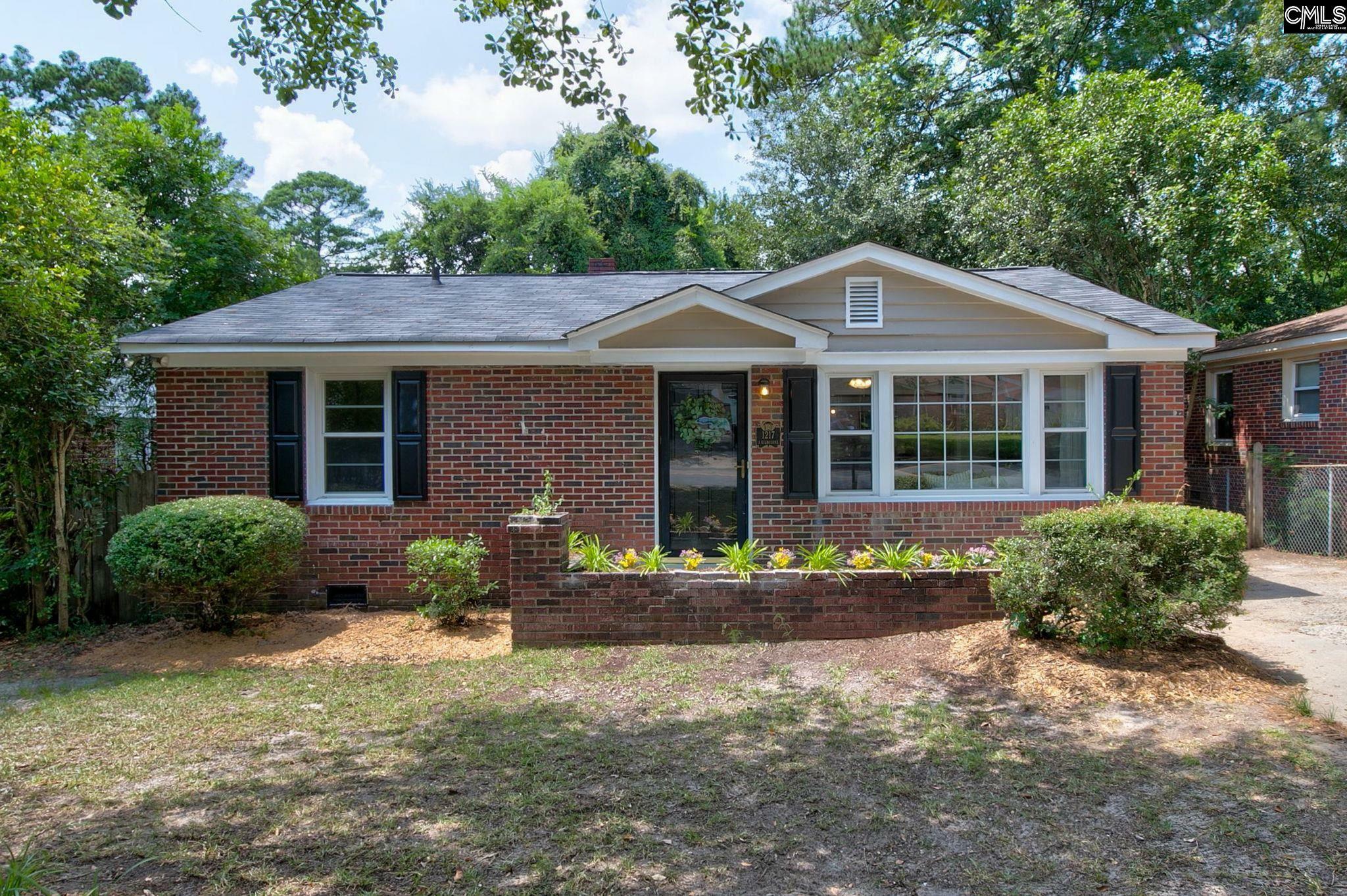 Property Photo:  1217 S Kilbourne  SC 29205 