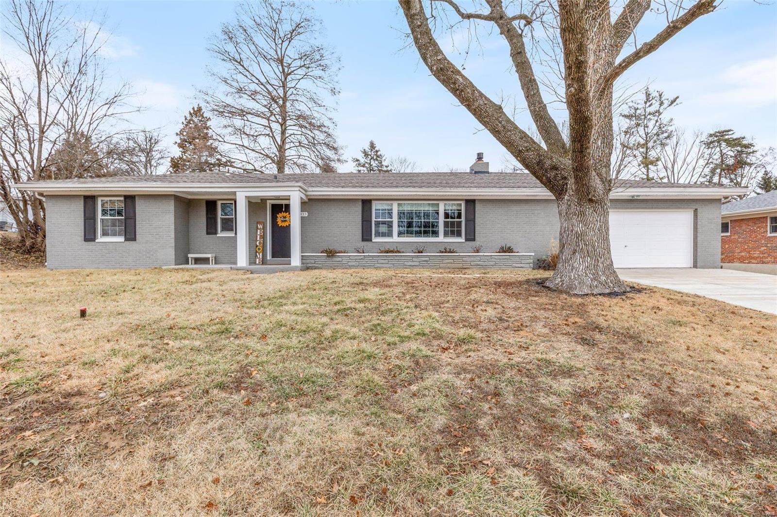 Property Photo: 4833 E Concord Road MO 63128
