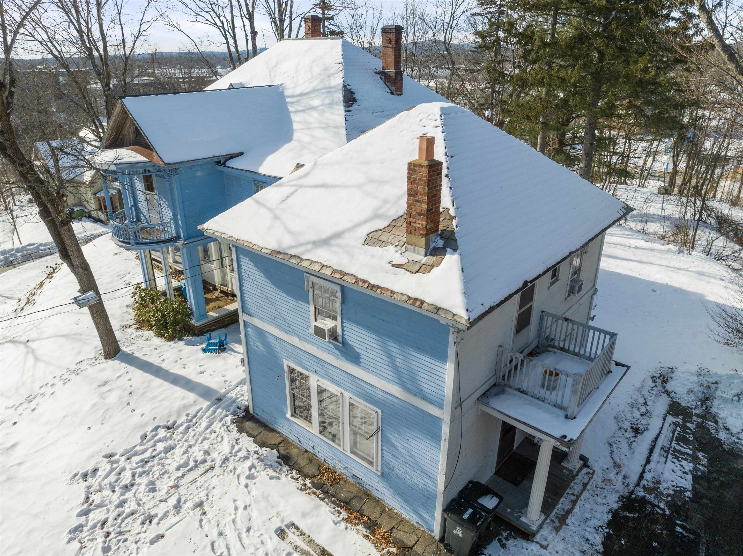 28 Harrison Street  Laconia NH 03246 photo