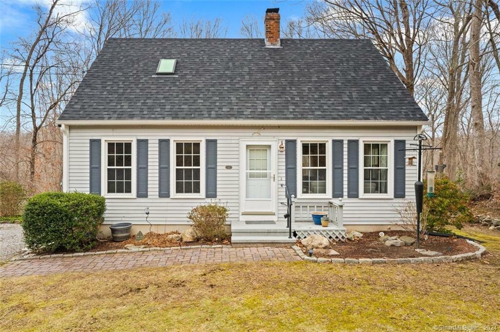 37 Stanwoll Hill Road  Deep River CT 06417 photo