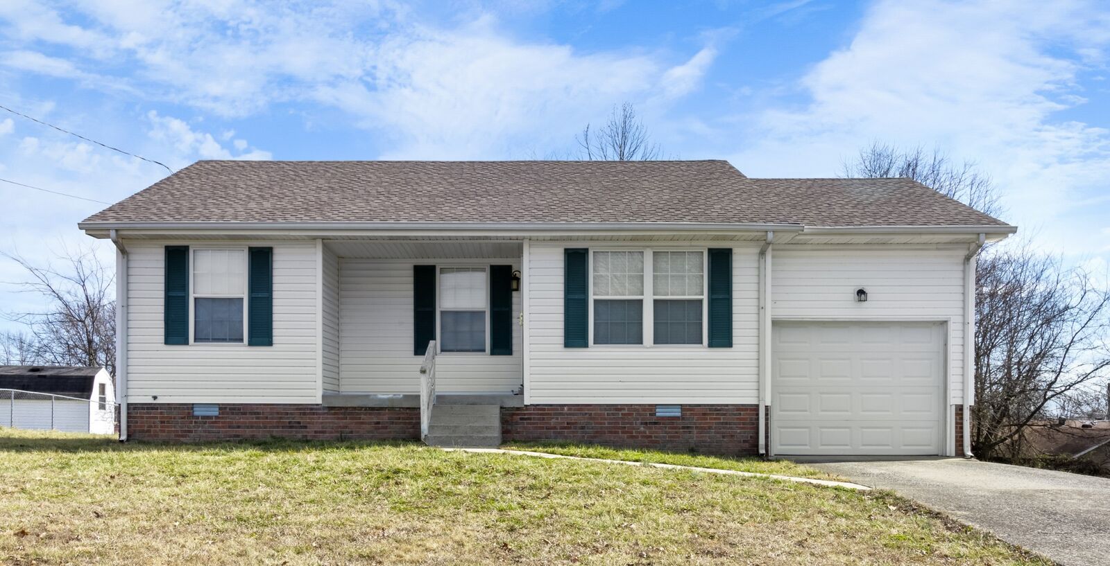 Property Photo: 916 Van Buren Ave KY 42262