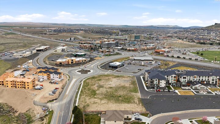 Property Photo:  4668 W Hildebrand Blvd.  WA 99337 