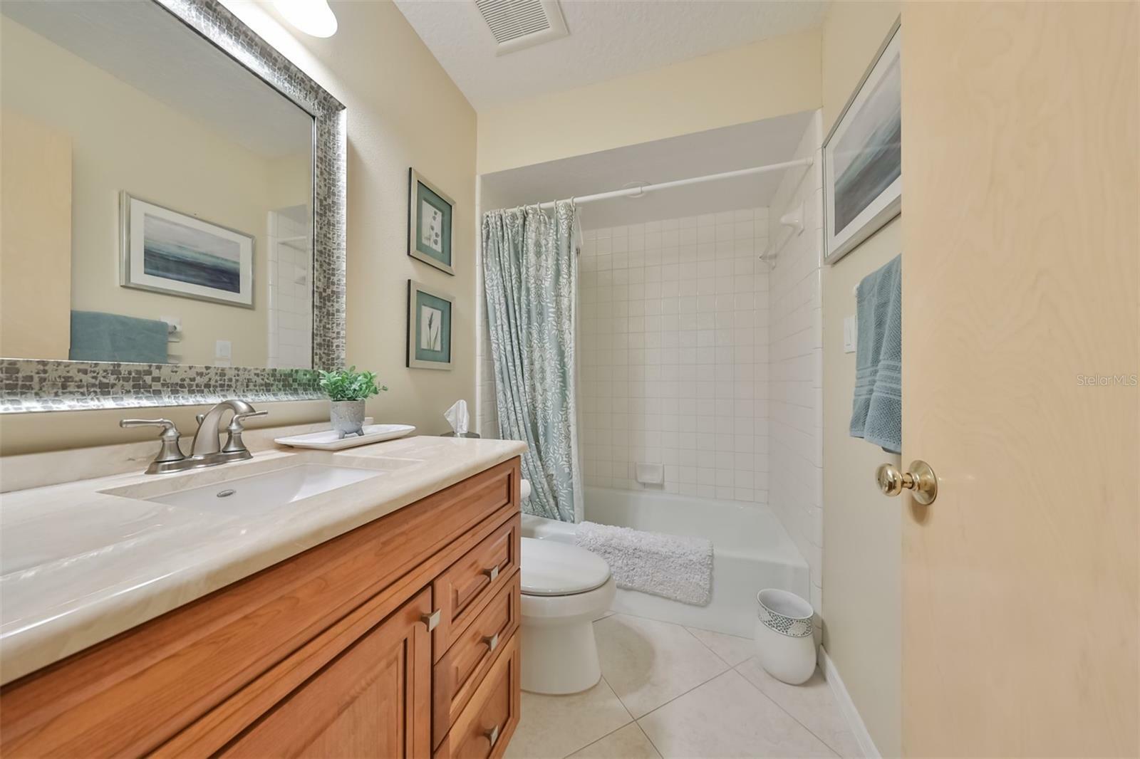 Property Photo:  1605 Royal Palm Drive S B  FL 33707 