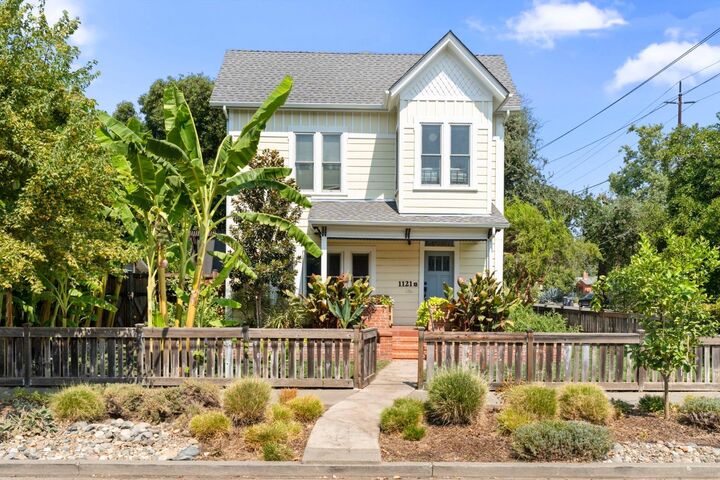 1121 4th Street  Davis CA 95616 photo