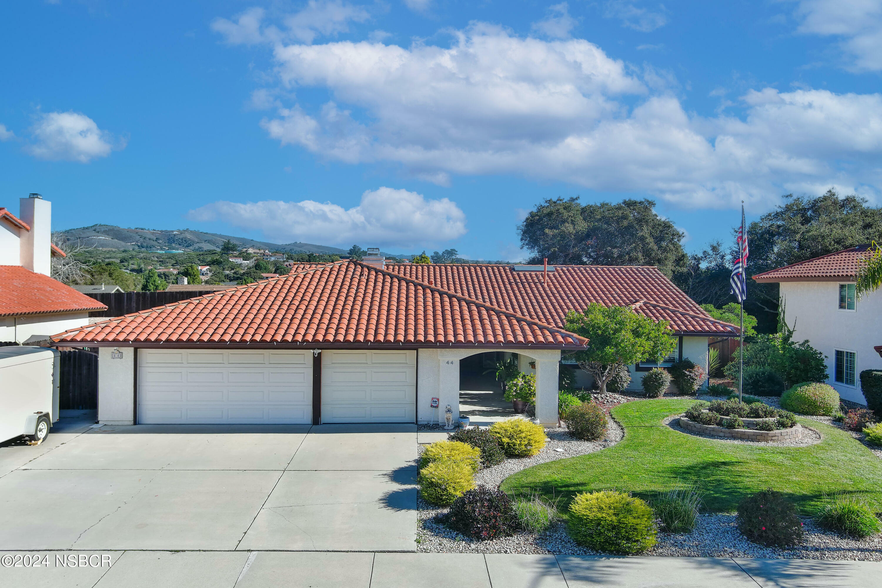 Property Photo: 44 Galaxy Way CA 93436