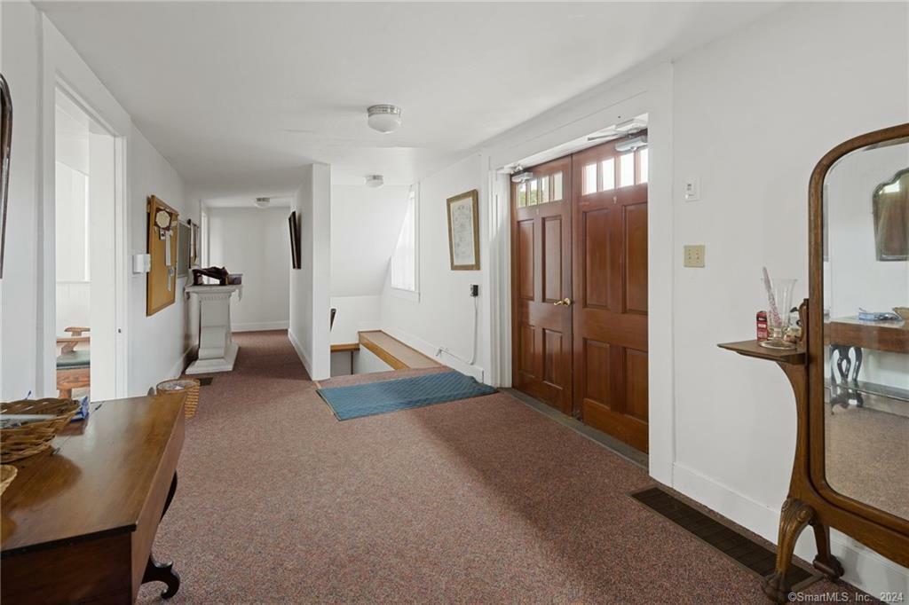 Property Photo:  375-377 East Street  CT 06076 