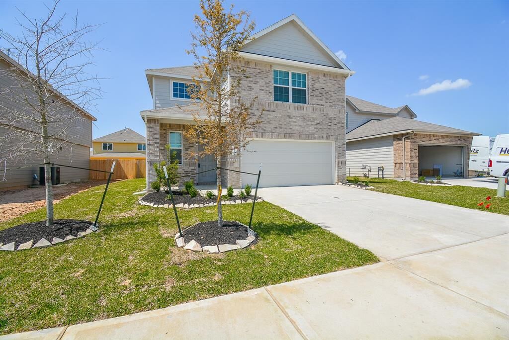 Property Photo:  4331 Rosemary Lane  TX 77304 