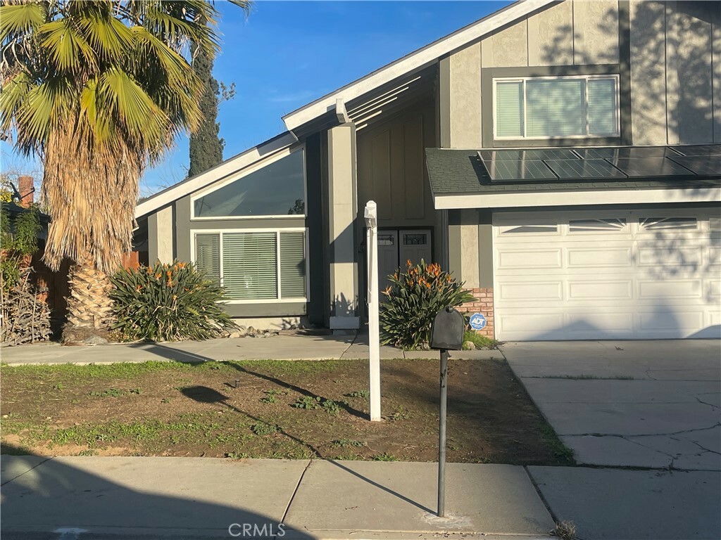 Property Photo:  12120 Aaron Drive  CA 92557 