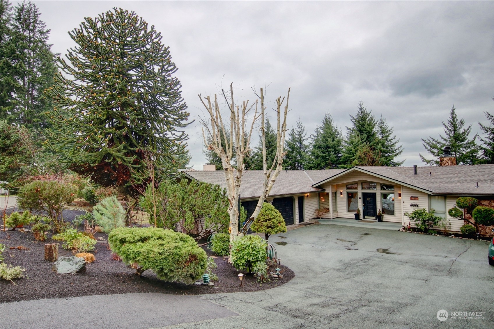 Property Photo: 3917 Mallard Point Drive WA 98221