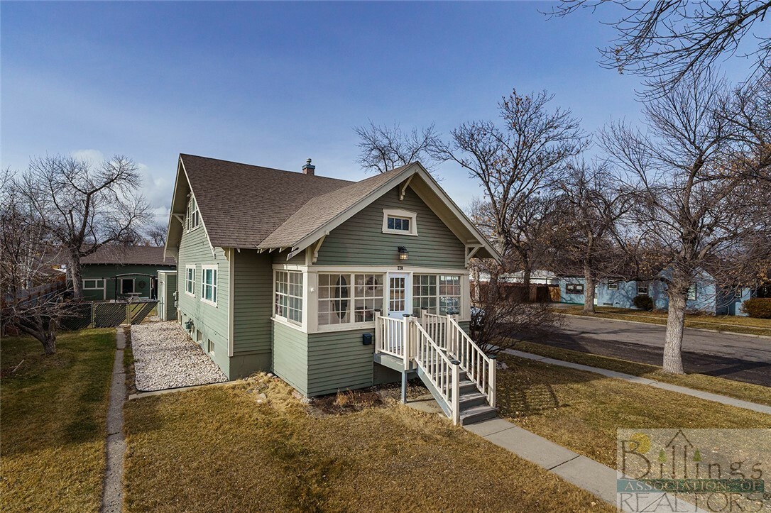 Property Photo:  220 4th Ave  MT 59044 