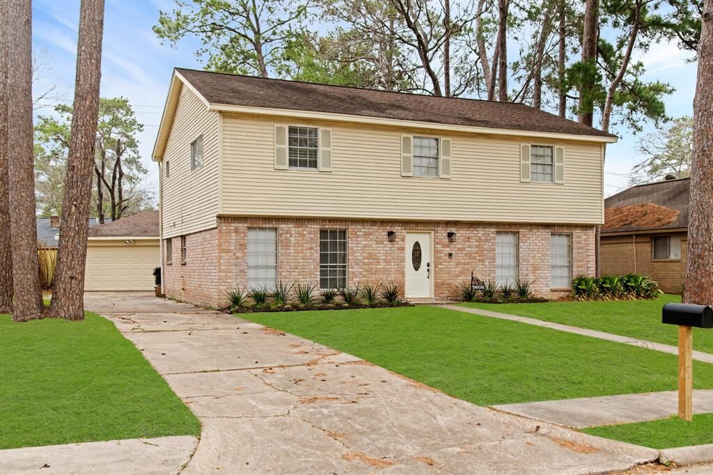 Property Photo: 9606 Halkirk Street TX 77379